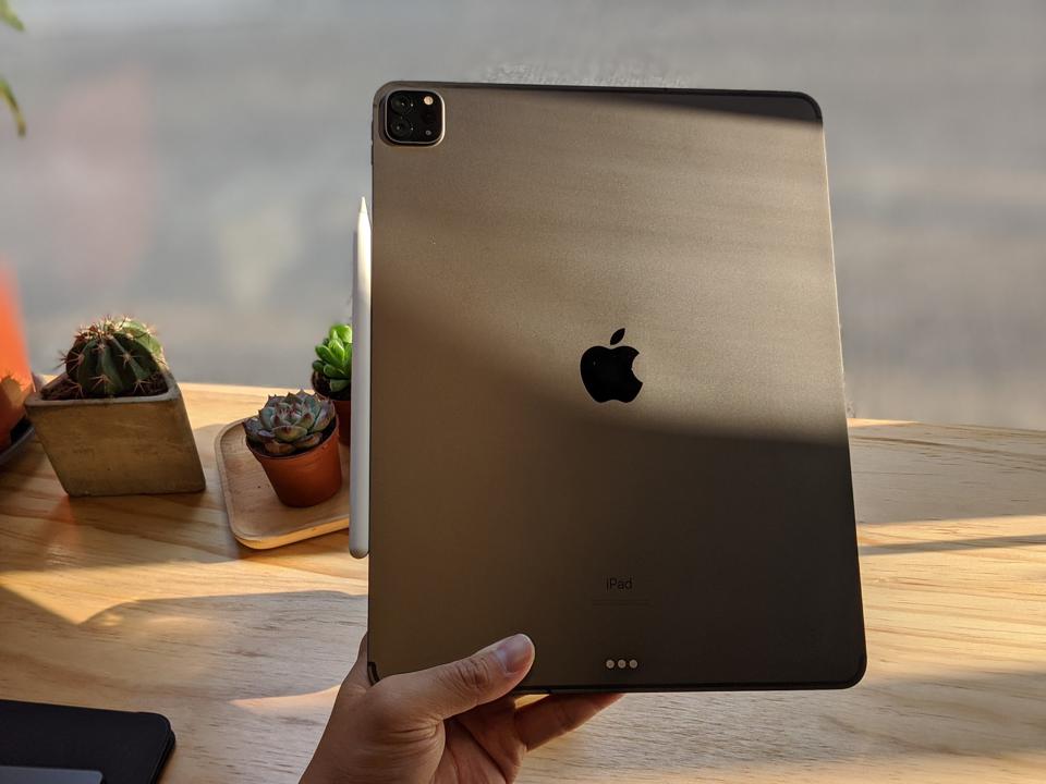 iPad Pro 2020 Review: Apple's Computer Replacement Almost Reaches